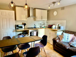 Гостиница Central City Garden Apartment  Кардифф
